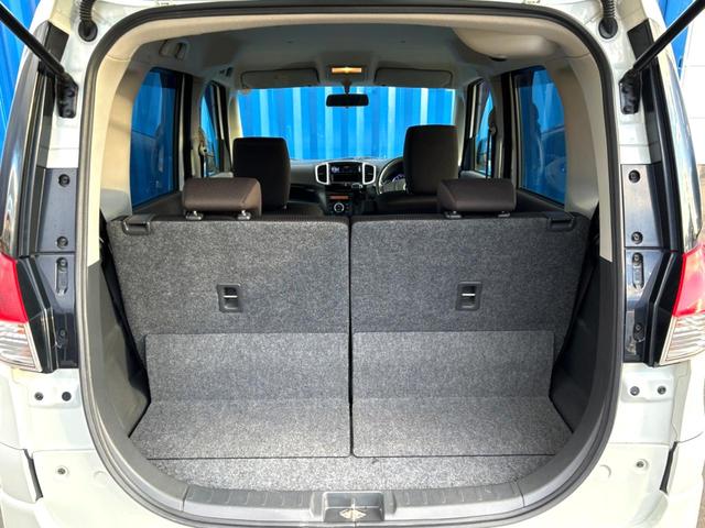 デリカＤ：２ Ｓ　４ＷＤ　禁煙車　両側電動スライドドア　オーディオ　ＨＩＤヘッドライト　スマートキー　純正１５インチＡＷ　シートヒーター　電動格納ミラー　ドアバイザー　盗難防止システム　オートライト　プライバシーガラス（33枚目）