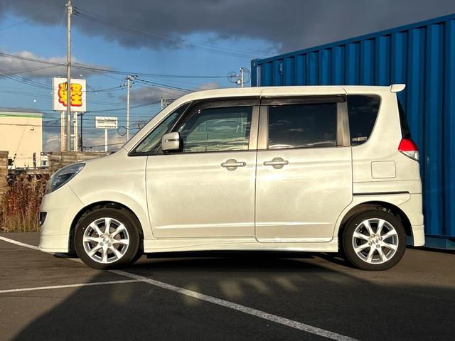 デリカＤ：２ Ｓ　４ＷＤ　禁煙車　両側電動スライドドア　オーディオ　ＨＩＤヘッドライト　スマートキー　純正１５インチＡＷ　シートヒーター　電動格納ミラー　ドアバイザー　盗難防止システム　オートライト　プライバシーガラス（35枚目）