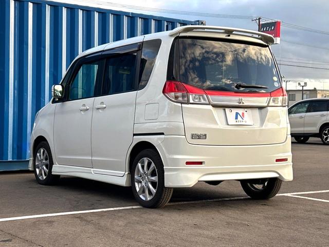 デリカＤ：２ Ｓ　４ＷＤ　禁煙車　両側電動スライドドア　オーディオ　ＨＩＤヘッドライト　スマートキー　純正１５インチＡＷ　シートヒーター　電動格納ミラー　ドアバイザー　盗難防止システム　オートライト　プライバシーガラス（37枚目）