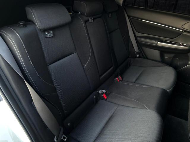 レヴォーグ 1.6GTアイサイト 4WD アイサイトVer3 禁煙車 メーカーナビ バックカメラ フルセグTV サイドカメラ LEDヘッドライト ブラインドスポットモニター 前席パワーシート Bluetooth接続 スマートキー(9枚目)