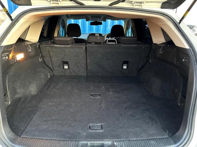 レヴォーグ 1.6GTアイサイト 4WD アイサイトVer3 禁煙車 メーカーナビ バックカメラ フルセグTV サイドカメラ LEDヘッドライト ブラインドスポットモニター 前席パワーシート Bluetooth接続 スマートキー(10枚目)