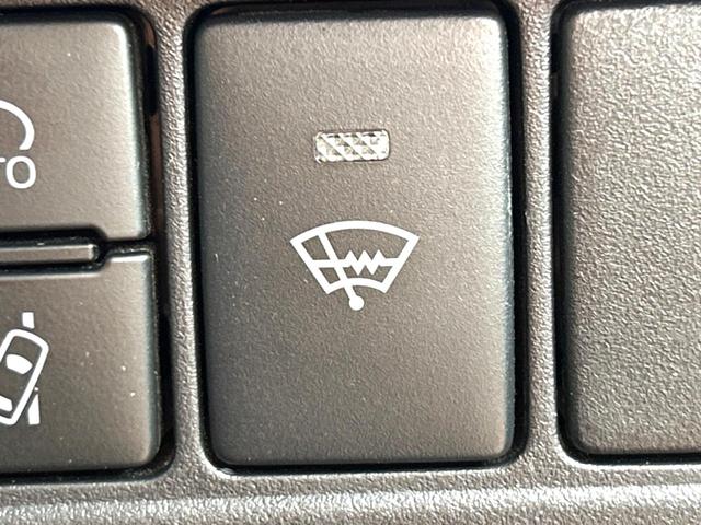 ヴォクシー ZS 煌III 4WD 両側電動ドア 純正9型SDナビ バックカメラ 衝突被害軽減システム ハーフレザーシート ドラレコ コーナーセンサー スマートキー LEDヘッド ビルトインETC クルコン オートライト(31枚目)