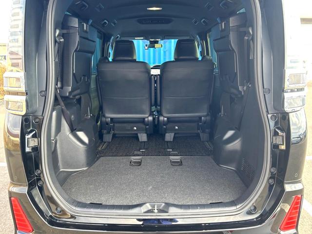 ヴォクシー ZS 煌III 4WD 両側電動ドア 純正9型SDナビ バックカメラ 衝突被害軽減システム ハーフレザーシート ドラレコ コーナーセンサー スマートキー LEDヘッド ビルトインETC クルコン オートライト(39枚目)