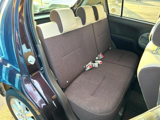 パッソ プラスハナ Gパッケージ 4WD SDナビ 寒冷地仕様 スマートキー HIDヘッド 純正14インチアルミ オートライト オートエアコン Bluetooth CD DVD再生 ブルーレイ再生 フルセグ(8枚目)