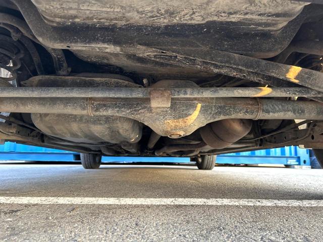 パッソ プラスハナ Gパッケージ 4WD SDナビ 寒冷地仕様 スマートキー HIDヘッド 純正14インチアルミ オートライト オートエアコン Bluetooth CD DVD再生 ブルーレイ再生 フルセグ(18枚目)