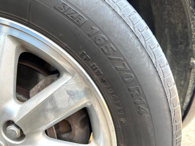 パッソ プラスハナ Gパッケージ 4WD SDナビ 寒冷地仕様 スマートキー HIDヘッド 純正14インチアルミ オートライト オートエアコン Bluetooth CD DVD再生 ブルーレイ再生 フルセグ(39枚目)