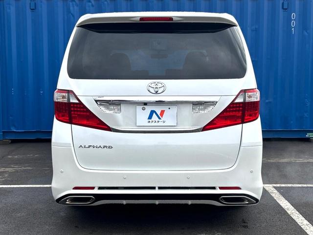 アルファード ２４０Ｓ　４ＷＤ　両側電動ドア　後席モニター　バックカメラ　寒冷地仕様　スマートキー　ＨＩＤヘッド　ビルトインＥＴＣ　純正１８インチアルミ　オートライト　デュアルエアコン　リアエアコン　ＣＤ　ＤＶＤ再生（15枚目）
