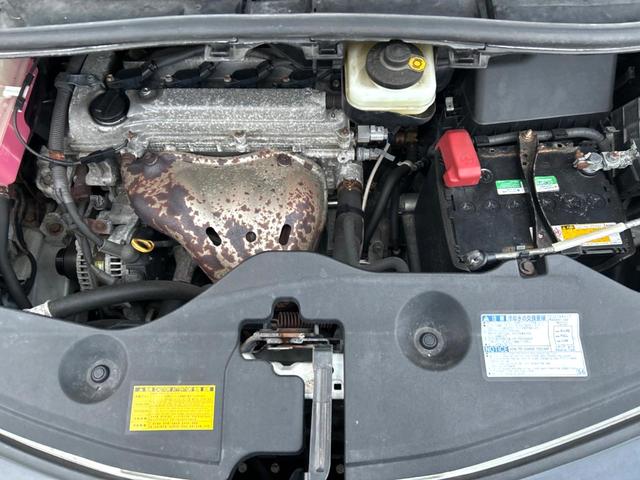 アルファード ２４０Ｓ　４ＷＤ　両側電動ドア　後席モニター　バックカメラ　寒冷地仕様　スマートキー　ＨＩＤヘッド　ビルトインＥＴＣ　純正１８インチアルミ　オートライト　デュアルエアコン　リアエアコン　ＣＤ　ＤＶＤ再生（18枚目）