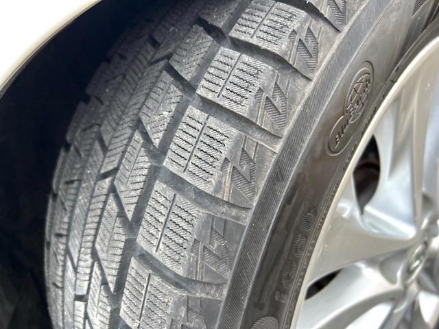 アルファード ２４０Ｓ　４ＷＤ　両側電動ドア　後席モニター　バックカメラ　寒冷地仕様　スマートキー　ＨＩＤヘッド　ビルトインＥＴＣ　純正１８インチアルミ　オートライト　デュアルエアコン　リアエアコン　ＣＤ　ＤＶＤ再生（48枚目）