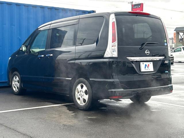 セレナ ハイウェイスター 4WD 両側電動ドア 純正SDナビ バックカメラ フルセグTV Bluetooth接続 スマートキー ETC ドアバイザー 盗難防止システム 横滑り防止機能 プライバシーガラス CD再生 DVD再生(39枚目)