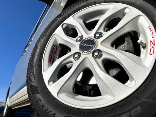 ムーヴキャンバス Gメイクアップリミテッド SAIII 4WD 禁煙車 純正SDナビ 全周囲カメラ 両側電動ドア Bluetooth接続 衝突軽減システム スマートキー LEDヘッドライト オートエアコン OZレーシング製14インチAW 盗難防止システム(13枚目)