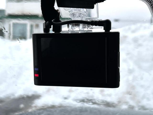 CX-8 XD ブラックトーンエディション 4WD 禁煙車 ディーゼル 純正10型ナビ 全周囲カメラ 衝突軽減装置 レーダークルーズ パワーバックドア ハーフレザーシート ステアリングヒーター パワーシート ドラレコ ETC LEDヘッド(6枚目)