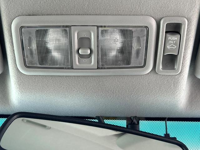 パジェロ ロング　スーパーエクシード　４ＷＤ　サンルーフ　ディーゼル　７人乗り　純正ナビ　バックカメラ　レザーシート　シートヒーター　パワーシート　ドラレコ　ＨＩＤヘッド　ＥＴＣ　クルコン　ロックフォードサウンドシステム（24枚目）