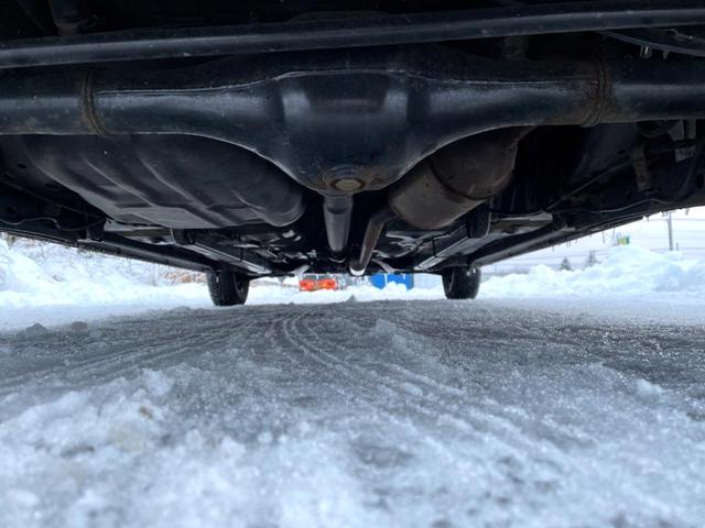 ミラ X 4WD 純正CDオーディオ リモコンキー ドアバイザー プライバシーガラス 電動格納ミラー プライバシーガラス 衝突安全ボディ 盗難防止システム(18枚目)