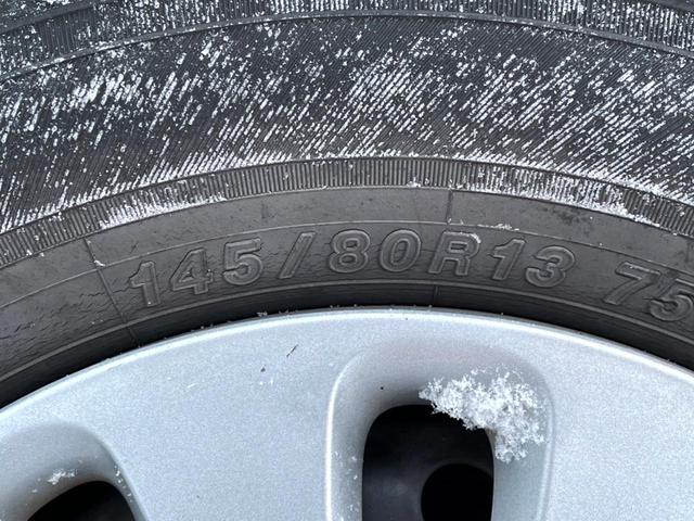 ミラ X 4WD 純正CDオーディオ リモコンキー ドアバイザー プライバシーガラス 電動格納ミラー プライバシーガラス 衝突安全ボディ 盗難防止システム(42枚目)