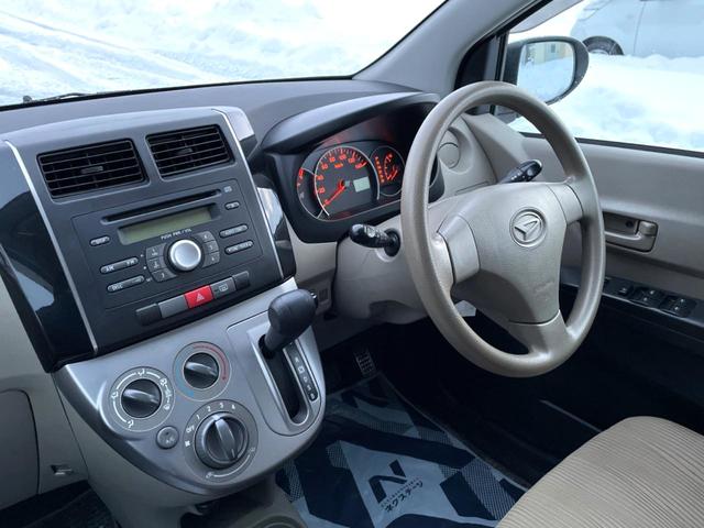 ミラ X 4WD 純正CDオーディオ リモコンキー ドアバイザー プライバシーガラス 電動格納ミラー プライバシーガラス 衝突安全ボディ 盗難防止システム(52枚目)