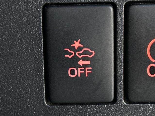 �y�X�}�[�g�A�V�X�g�z���s���ɑO���̎ԗ�����F�����A�Փ˂������Ȏ��͌x��ƃu���[�L�ŏՓˉ���Ɣ�Q�y�����A�V�X�g�B�����S�Ƀh���C�u�����y���݂��������܂��B