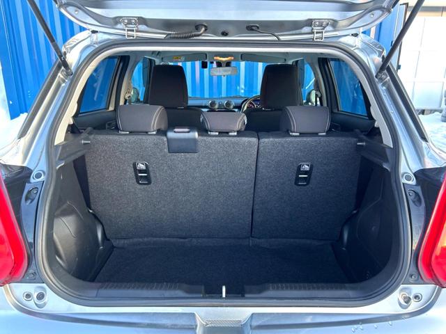 スイフト ハイブリッドRS 4WD 禁煙車 SDナビ ドラレコ 全席シートヒーター レーダークルーズコントロール 衝突軽減システム LEDヘッドライト ETC スマートキー 盗難防止システム ドアバイザー オートエアコン(29枚目)