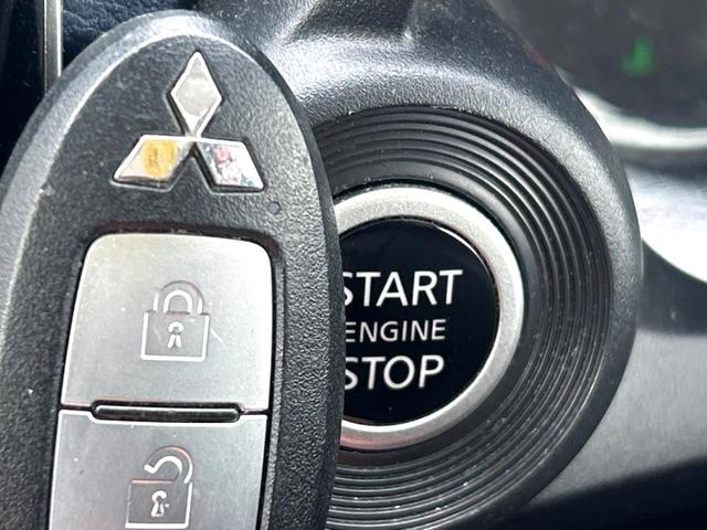 �y�I�y���[�V�����L�[�z�J�o����|�P�b�g�ɓ��ꂽ�܂܂ł��h�A�̎{���E�������\�ȃX�}�[�g�L�[�𑕔��B�G���W���̃I���E�I�t�����J�M�����o���K�v����������Ƃ��Ă��֗��ł���