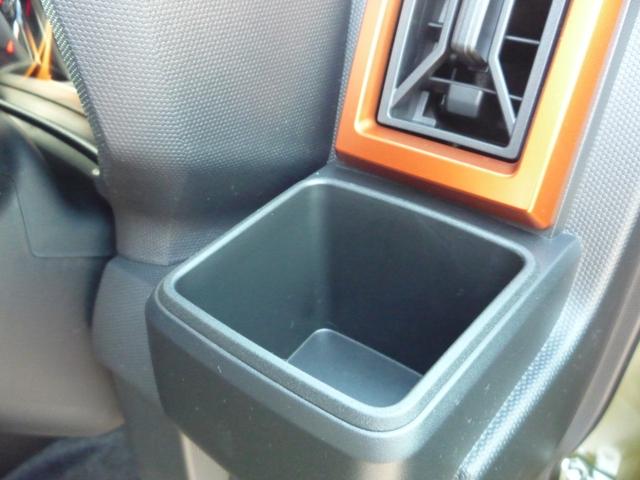 タフト G パーキングセンサー 前後誤発進抑制機能 車線逸脱防止 LEDランプ 前席シートヒーター パノラマルーフ ルーフレール 盗難防止装置 助手席エアバッグ オートライト オートエアコン キーフリーシステム(30枚目)