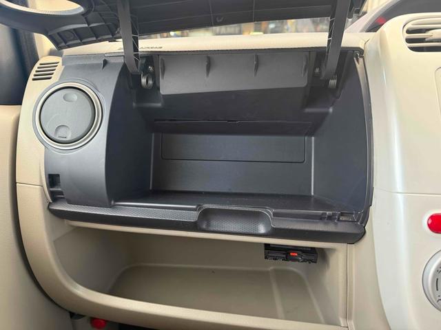 オッティ E FOUR 4WD ETC キーレスエントリー 電動格納ミラー シートヒーター ベンチシート AT 盗難防止システム ABS CD MD アルミホイール 衝突安全ボディ エアコン パワーステアリング(9枚目)