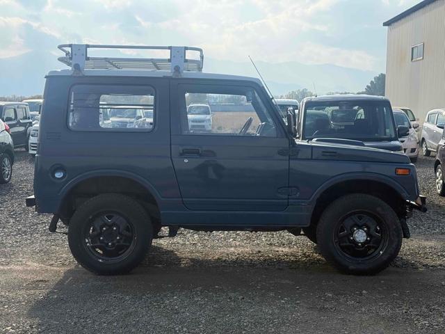 ジムニー ワイルドウインドリミテッド 4WD AT CD(12枚目)