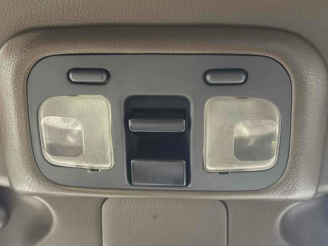 プレジデントＪＳ タイプＧ　オートクルーズコントロール　アルミホイール　ＡＴ　シートヒーター　電動格納ミラー　パワーシート　ＣＤ　ＭＤ　ＡＢＳ　エアコン　パワーステアリング（34枚目）