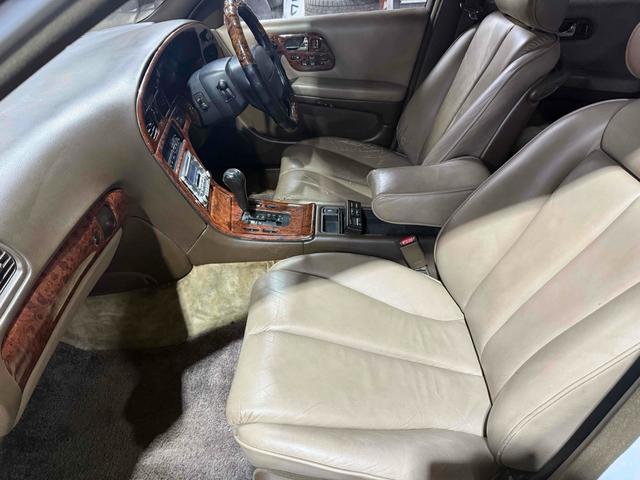 プレジデントＪＳ タイプＧ　オートクルーズコントロール　アルミホイール　ＡＴ　シートヒーター　電動格納ミラー　パワーシート　ＣＤ　ＭＤ　ＡＢＳ　エアコン　パワーステアリング（35枚目）