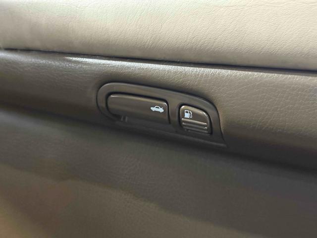 プレジデントＪＳ タイプＧ　オートクルーズコントロール　アルミホイール　ＡＴ　シートヒーター　電動格納ミラー　パワーシート　ＣＤ　ＭＤ　ＡＢＳ　エアコン　パワーステアリング（40枚目）