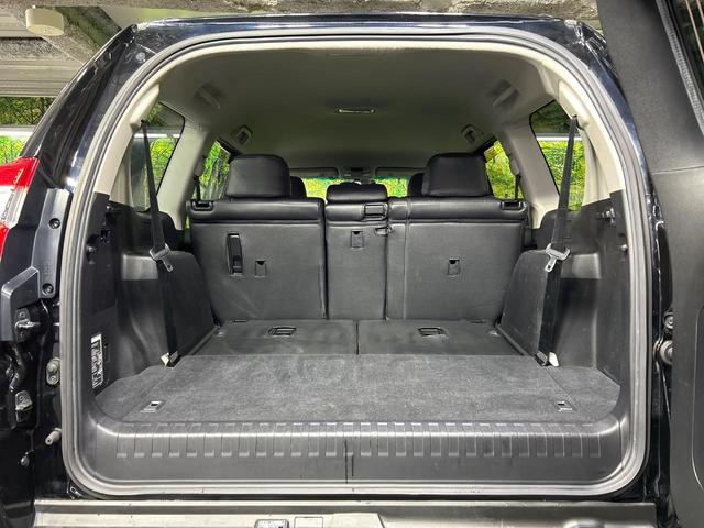 ランドクルーザープラド ＴＸ　４ＷＤ　ＳＤナビ　バックカメラ　ＬＥＤヘッド　ビルトインＥＴＣ　Ｂｌｕｅｔｏｏｔｈ　フルセグ　デュアルエアコン　純正１７インチアルミ　オートライト　ＣＤ　ＤＶＤ再生　スマートキー（12枚目）