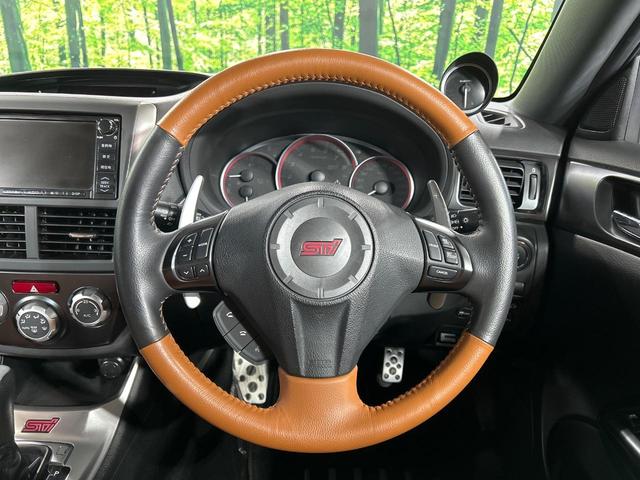 インプレッサ ＷＲＸ　ＳＴＩ　Ａライン　４ＷＤ　ターボ　サンルーフ　純正ＳＤナビ　バックカメラ　寒冷地仕様　シートヒーター　パワーシート　ＨＩＤ　ＥＴＣ　クルーズコントロール　オートエアコン　純正１８インチアルミ　Ｂｌｕｅｔｏｏｔｈ（24枚目）