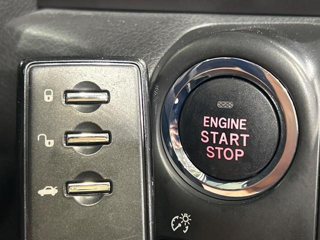 インプレッサ ＷＲＸ　ＳＴＩ　Ａライン　４ＷＤ　ターボ　サンルーフ　純正ＳＤナビ　バックカメラ　寒冷地仕様　シートヒーター　パワーシート　ＨＩＤ　ＥＴＣ　クルーズコントロール　オートエアコン　純正１８インチアルミ　Ｂｌｕｅｔｏｏｔｈ（25枚目）