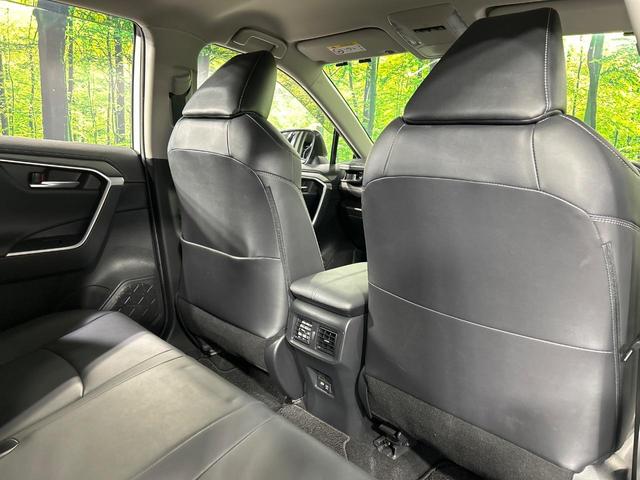 ＲＡＶ４ ハイブリッドＧ　４ＷＤ　純正９型ナビ　バックカメラ　寒冷地仕様　セーフティセンス　レーダークルーズ　電動リアゲート　シートヒーター　メモリー機能付きパワーシート　ステアリングヒーター　ドラレコ　コーナーセンサー（51枚目）