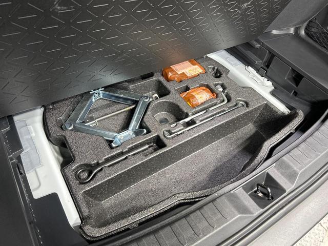 ＲＡＶ４ ハイブリッドＧ　４ＷＤ　純正９型ナビ　バックカメラ　寒冷地仕様　セーフティセンス　レーダークルーズ　電動リアゲート　シートヒーター　メモリー機能付きパワーシート　ステアリングヒーター　ドラレコ　コーナーセンサー（61枚目）
