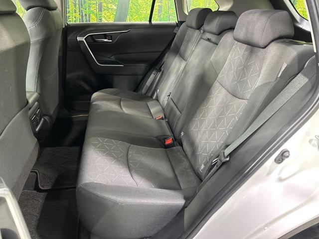 ＲＡＶ４ Ｘ　４ＷＤ　８型ディスプレイオーディオ　バックカメラ　寒冷地仕様　セーフティセンス　レーダークルーズ　電動パーキングブレーキ　ドラレコ　コーナーセンサー　ＬＥＤ　ＥＴＣ　オートハイビーム　デュアルエアコン（42枚目）