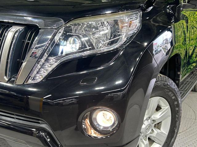 ランドクルーザープラド ＴＸ　４ＷＤ　禁煙車　７人乗り　純正ナビ　バックカメラ　ドラレコ　左右独立型フルオートエアコン　ＨＩＤ　ヘッドライトウォッシャー　ルーフレール　ＥＴＣ　Ｂｌｕｅｔｏｏｔｈ　フルセグ　オートライト（13枚目）