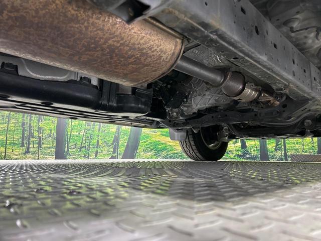 ランドクルーザープラド ＴＸ　４ＷＤ　禁煙車　７人乗り　純正ナビ　バックカメラ　ドラレコ　左右独立型フルオートエアコン　ＨＩＤ　ヘッドライトウォッシャー　ルーフレール　ＥＴＣ　Ｂｌｕｅｔｏｏｔｈ　フルセグ　オートライト（21枚目）