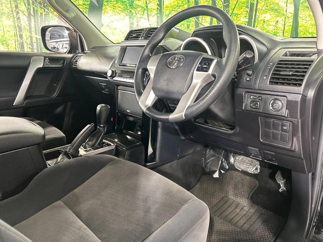 ランドクルーザープラド ＴＸ　４ＷＤ　禁煙車　７人乗り　純正ナビ　バックカメラ　ドラレコ　左右独立型フルオートエアコン　ＨＩＤ　ヘッドライトウォッシャー　ルーフレール　ＥＴＣ　Ｂｌｕｅｔｏｏｔｈ　フルセグ　オートライト（43枚目）