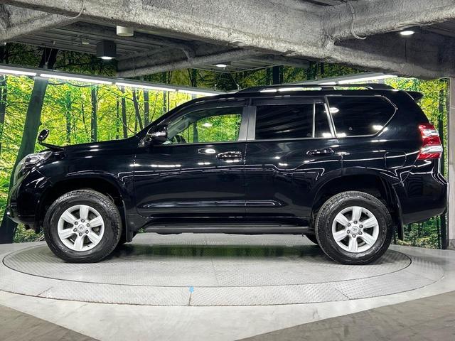ランドクルーザープラド ＴＸ　４ＷＤ　禁煙車　７人乗り　純正ナビ　バックカメラ　ドラレコ　左右独立型フルオートエアコン　ＨＩＤ　ヘッドライトウォッシャー　ルーフレール　ＥＴＣ　Ｂｌｕｅｔｏｏｔｈ　フルセグ　オートライト（59枚目）
