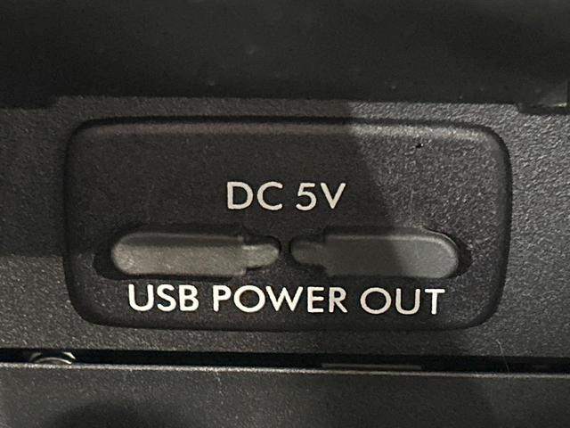 ＸＶ ２．０ｉ　アイサイト　本州仕仕入れ　後期Ｅ型　４ＷＤ　ＳＤナビ　バックカメラ　アイサイトＶｅｒ３　全車速追従型クルーズ　誤発進＆誤後進抑制システム　ＥＴＣ　車線逸脱警報　純正１７インチアルミ　Ｂｌｕｅｔｏｏｔｈ（30枚目）