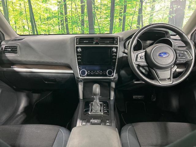 レガシィアウトバック ベースグレード　４ＷＤ　本州仕入　後期Ｄ型　メーカーＯＰナビ　フロントカメラ　サイドカメラ　バックカメラ　寒冷地仕様　レーダークルーズ　電動リアゲート　全席シートヒーター　ドラレコ　コーナーセンサー　スマートキー（2枚目）