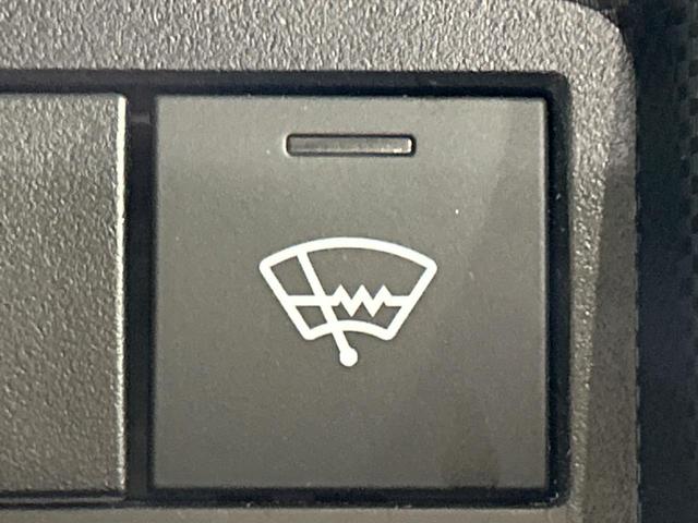 ライズ X 4WD ターボ 純正ナビ バックカメラ 寒冷地仕様 スマートアシスト コーナーセンサー ビルトインETC ステアリングスイッチ オートハイビーム 車線逸脱警報 オートライト スマートキー LEDヘッド(6枚目)