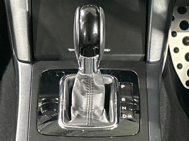 レガシィアウトバック リミテッド　本州仕入れ　純正８型ナビ　バックカメラ　アドバンスセーフティパッケージ　全車速追従型クルーズ　電動リアゲート　リアビークルディクション　全席シートヒーター　ステアリングヒーター　ＥＴＣ（28枚目）