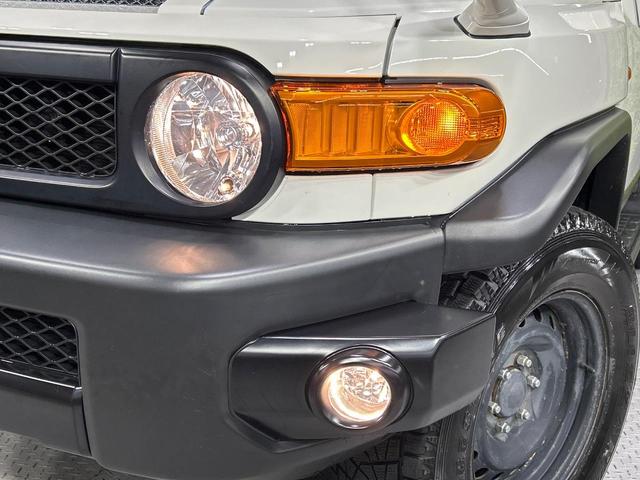 FJクルーザー カラーパッケージ 本州仕入れ ALPINEナビ バックカメラ 寒冷地仕様 クルーズコントロール クリアランスソナー サイドステップ フロントフォグライト リアワイパー プライバシーガラス ETC リアフォグ(13枚目)