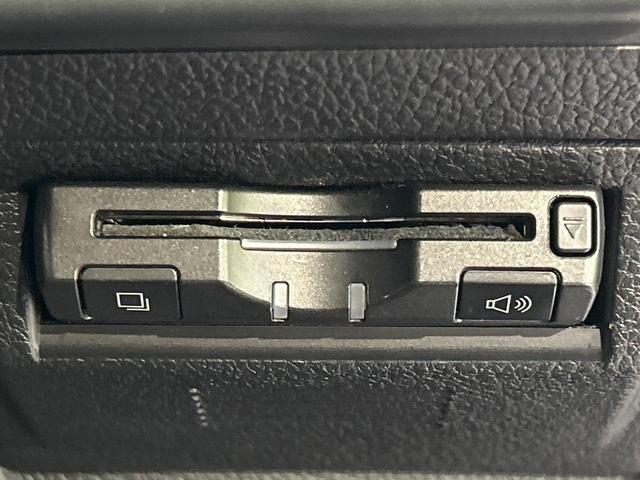 レヴォーグ １．６ＧＴアイサイト　本州仕入れ　ターボ　黒革シート　純正ナビ　アイサイトＶｅｒ３　全車速追従型クルーズ　シートヒーター　メモリー機能付パワーシート　ＬＥＤヘッド　バックカメラ　ＥＴＣ　ドラレコ　車線逸脱警報　オートライト（12枚目）