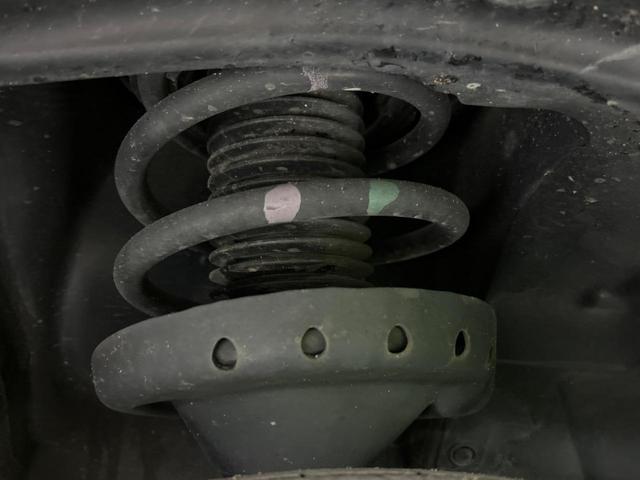 レガシィアウトバック 2.5iアイサイト 本州仕入れ 禁煙車 SDナビ バックカメラ アイサイト 全車速追従型クルーズ パワーシート スマートキー HID ETC 車線逸脱警報 オートライト デュアルエアコン Bluetooth(24枚目)