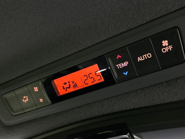 エスクァイア Ｇｉ　プレミアムパッケージ　ブラックテーラード　４ＷＤ　寒冷地仕様　フリップダウンモニター　ＳＤナビ　バックカメラ　両側電動ドア　セーフティセンス　ステアリングヒーター　シートヒーター　クルーズコントロール　ドラレコ　コーナーセンサー（27枚目）