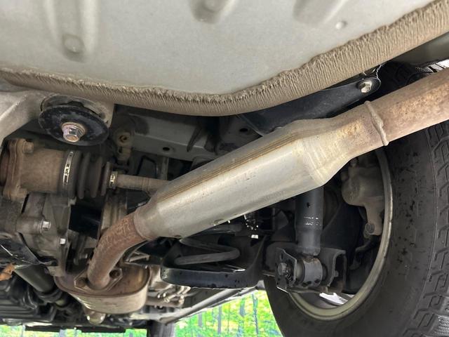 エスクァイア Ｇｉ　プレミアムパッケージ　ブラックテーラード　４ＷＤ　寒冷地仕様　フリップダウンモニター　ＳＤナビ　バックカメラ　両側電動ドア　セーフティセンス　ステアリングヒーター　シートヒーター　クルーズコントロール　ドラレコ　コーナーセンサー（36枚目）