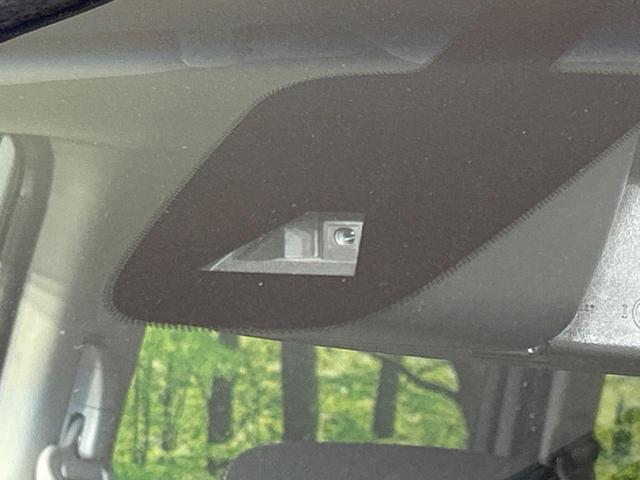 セレナ ハイウェイスター　４ＷＤ　後期型　禁煙車　衝突軽減ブレーキ　純正ナビ　バックカメラ　両側パワースライドドア　スマートキー　ＬＥＤヘッド　クルーズコントロール　オートライト　オートエアコン　Ｂｌｕｅｔｏｏｔｈ　地デジ（5枚目）