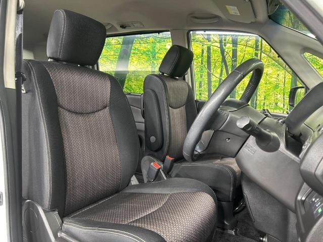 セレナ ハイウェイスター　４ＷＤ　後期型　禁煙車　衝突軽減ブレーキ　純正ナビ　バックカメラ　両側パワースライドドア　スマートキー　ＬＥＤヘッド　クルーズコントロール　オートライト　オートエアコン　Ｂｌｕｅｔｏｏｔｈ　地デジ（9枚目）